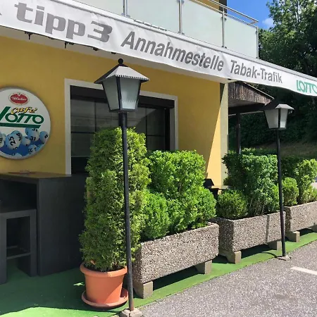 酒店 Fremdenzimmer& Appartementhaus Blassnig 2*