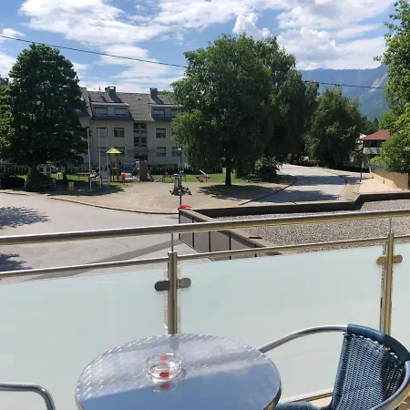 Fremdenzimmer& Appartementhaus Blassnig