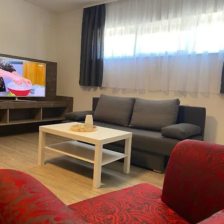 호텔 Fremdenzimmer& Appartementhaus Blassnig Finkenstein am Faaker See