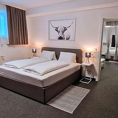 Fremdenzimmer& Appartementhaus Blassnig 호텔 Finkenstein am Faaker See