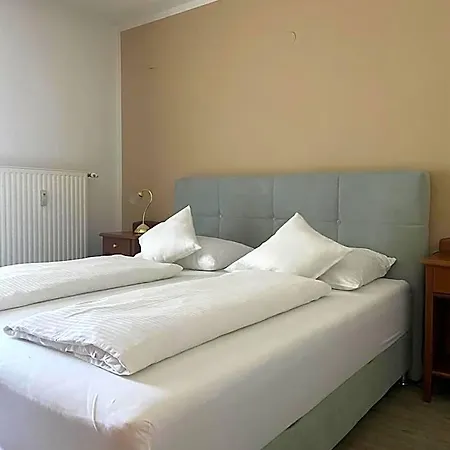 호텔 Fremdenzimmer& Appartementhaus Blassnig 2*