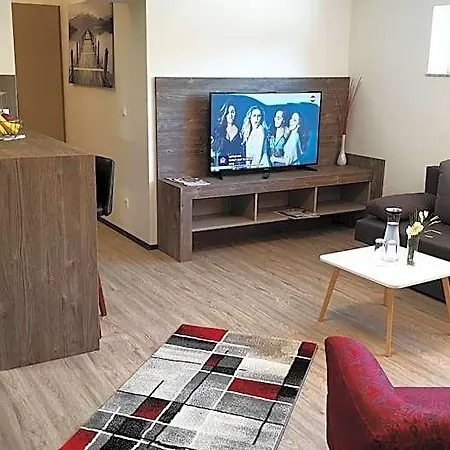 Fremdenzimmer& Appartementhaus Blassnig 2* Finkenstein am Faaker See