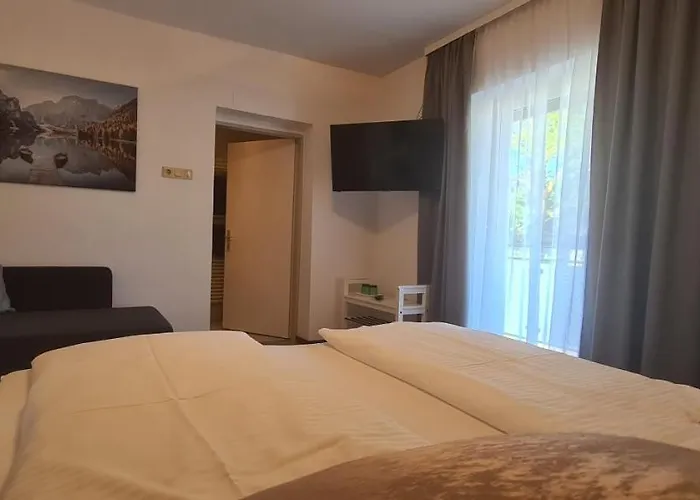 Fremdenzimmer& Appartementhaus Blassnig